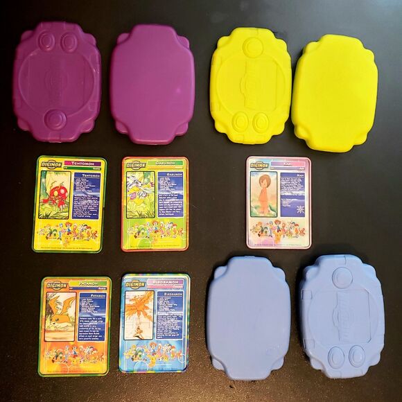 Vintage Digimon Digivice cases & 5 Metal Trading Cards Taco Bell  2000 - Picture 2 of 3